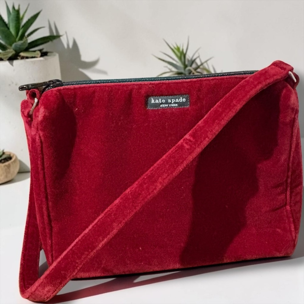 Kate Spade New York Red Velvet Shoulder Bag Vintage Baguette Y2K Holiday Purse